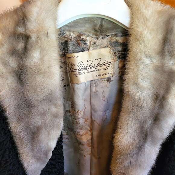 Vtg 1960's Black Broadtail Persian Lamb Fur Jacket with Grey Mink Fur Collar - Picture 9 of 16